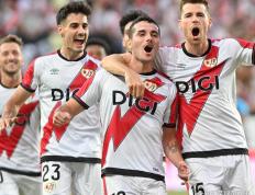 包含赛前速览：足协杯次回合那不勒斯对阵巴塞罗那，三大看点值得期待的词条